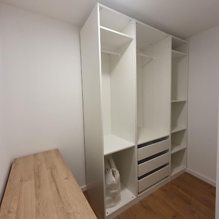 קובנה Smaragdo Apartamentai מראה חיצוני תמונה