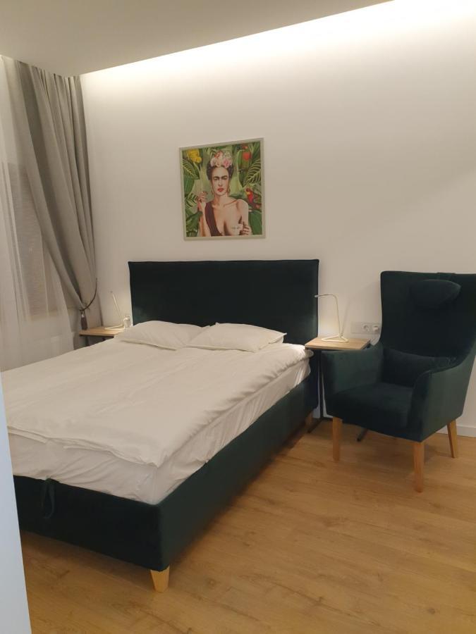 קובנה Smaragdo Apartamentai מראה חיצוני תמונה